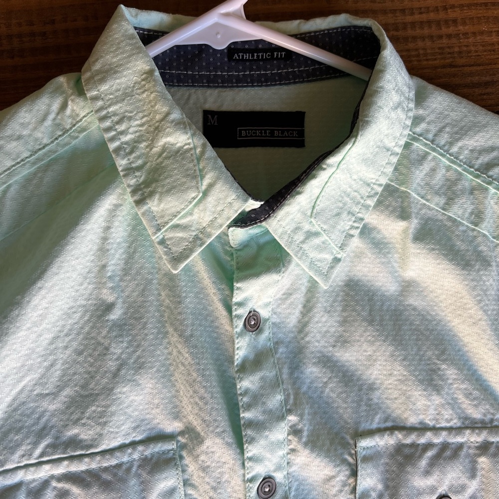 Buckle BKE shirt